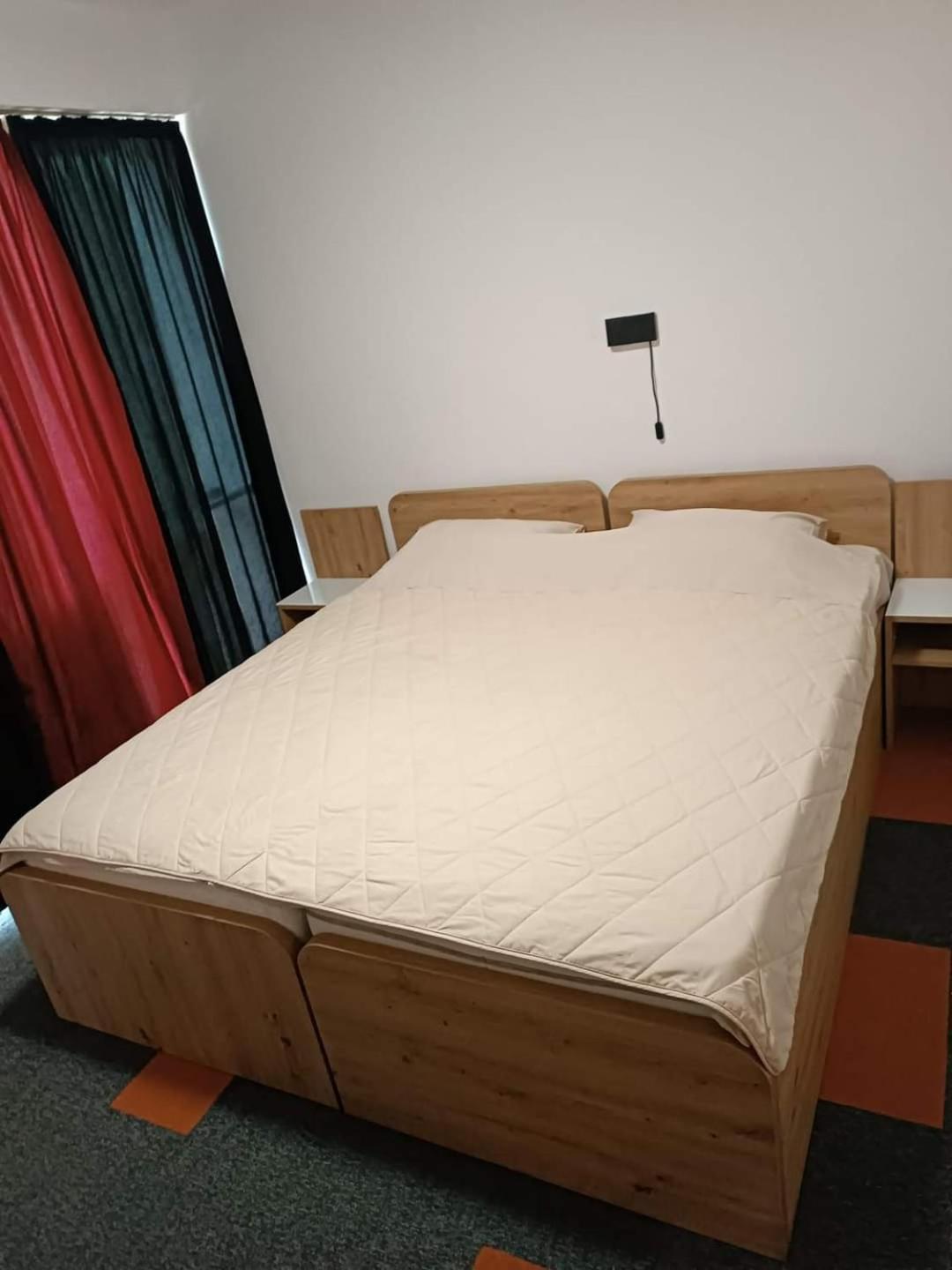 Hotel Brkic Sarajevo Airport - Free Parking Экстерьер фото