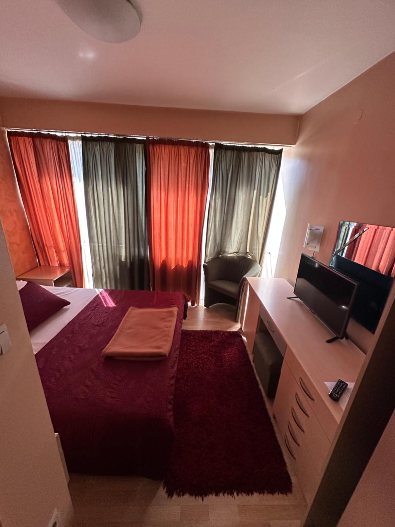 Hotel Brkic Sarajevo Airport - Free Parking Экстерьер фото