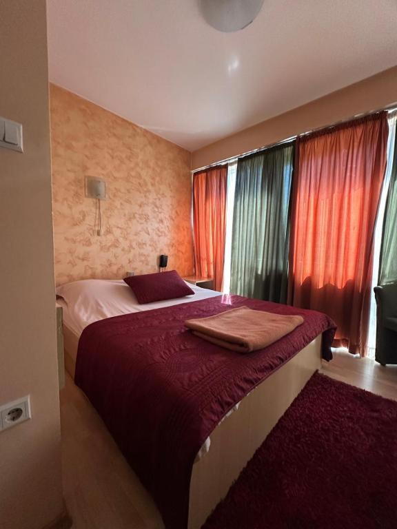 Hotel Brkic Sarajevo Airport - Free Parking Экстерьер фото